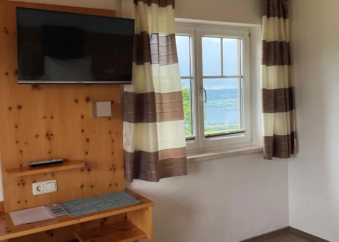 Schoeberingerhof ゲストハウス 2*