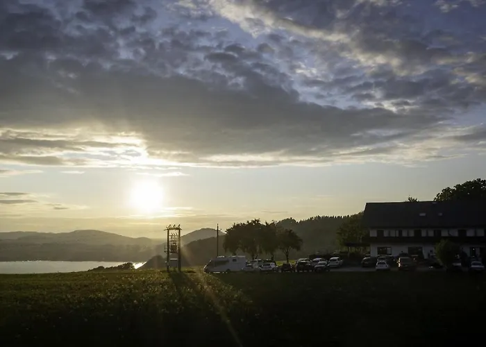 Pensionat Schoeberingerhof Weyregg
