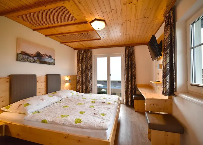 Pensionat Schoeberingerhof 2*